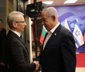  Денков пред Нетаняху