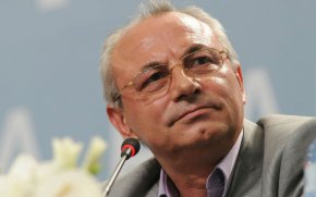 
Почетният председател на ДПС д-р Ахмед Доган се обърна  с послание към членовете на ЦС на ДПС, които заседават днес в София.