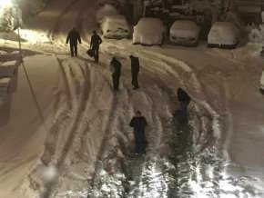 Който има Майбах, има и личен екип