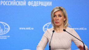 Мария Захарова е получила забрана от българските власти да прелети над България със самолета на Сергей Лавров. Това разкрива самата говорителка на Руското външно министерство в пост в Телеграм, след като стана ясно, че руската делегация е използвала въздушното пространство на Гърция и Турция, въпреки българското разрешение.
