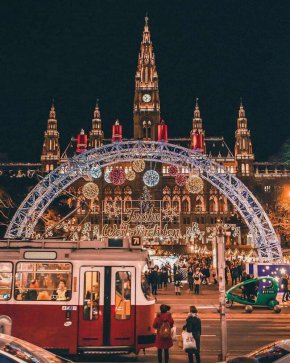   Весели празници!