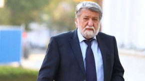 Според него решението за премахването на ПСА е разделило обществото на две. Всичко трябва да се разреши по друг начин. “Градската среда принадлежи на всички”, подчерта той. Рашидов бе категоричен, че никой в света не е унищожавал така историята си. Той подчерта, че все по-ясно се вижда деморализация в обществото.

