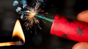 
Според лекарите в спешния център в Сандански има шанс пръстите на детето да се възстановят и то да върне функционалността на ръката си. В Пирогов е направена една спешна операция на момчето, но за сега лекарите не се ангажират с конкретни прогнози, тъй като предстоят още много операции, които ще бъдат правени по преценка на медиците в Пирогов.

 