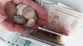 

"Лицата имат интерес техният максимален осигурителен доход да е по-висок или поне съотношението му да нараства с темповете на нарастване на средния осигурителен доход, тъй като самите лица ще бъдат ощетени, а когато дойде денят, в който те трябва да се пенсионират, разликата или размерът ще им е по-нисък в пенсията. Техен личен интерес е да се осигуряват на по-голям максимален осигурителен доход".