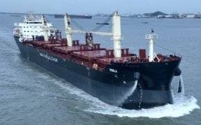 

Корабът ще отплава днес с новия екипаж, който ги замени. В писмо на изпълнителния директор на БМФ капитан Александър Калчев благодари на ирландските разследващите органи за бързите и резултатни действия по установяване на виновните лица. От Параходството заявяват, че продължат да съдействат на разследването, за да може извършителите да бъдат наказани с цялата строгост на закона.