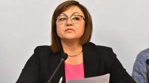 Необходимостта от намеса на държавата и предприемане на действия за защита на българските граждани от злоупотреби на мобилните оператори с монополно положение, с оглед намерението им да вдигнат цените, постави остро пред премиера Денков лидерът на БСП Корнелия Нинова. 