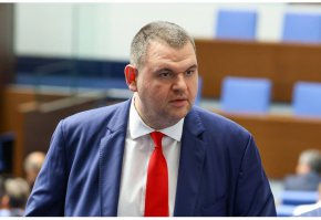 ППДБ трябва да преживеят външно министерство.