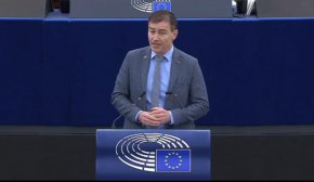 
Войната на Путин срещу Украйна и терористичните атаки  на "Хамас" срещу Израел, са съпътствани от стратегии за дезинформация и разпространение на пропаганда в подкрепа на Кремъл, на тероризма, на антисемитизма и дискриминацията като цяло.