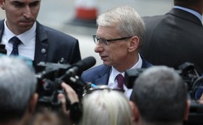 Рехабилитираният пети хидроагрегат на ПАВЕЦ "Белмекен", част от каскадата Белмекен-Сестримо, откри премиерът Николай Денков.
