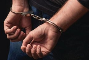 Софийският градски съд осъди на 17 години затвор при първоначален строг режим мъжът, обвинен в убийството на жената, с която живеел на семейни начала в софийското село Войнеговци.
