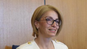 Областната администрация спазва стриктно закона и ще връща всяко решение на Столичния общински съвет, което е взето в нарушение на процедурата, независимо от формираното мнозинство, посочват от областвата управа.

 