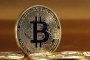Bitcoin достига двугодишен връх