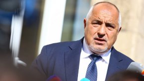 Защо трябва да се откажем от Мария Габриел - защото един човек я е обидил, попита Борисов.