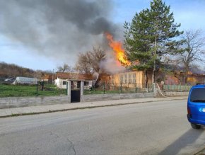 Умишлен палеж в училище в село Езерово 