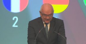 
По думите му драстично влошената среда на сигурност след началото на руската военна агресия срещу Украйна доказа, че нашите най-базови права и свободи могат да бъдат поставени под въпрос. 