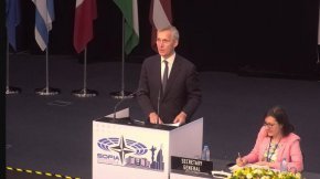 Приветствие към парламентарната асамблея на НАТО отправи и служебният премиер Димитър Главчев. Той изтъкна, че от срещата във Вашингтон България очаква фокус върху Черно море и Западните Балкани.

 