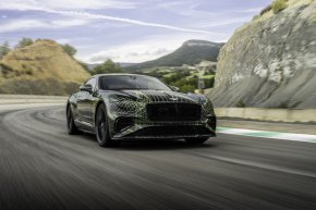 Bentley Continental GT отдавна е убедителен избор в свиващото се поле на грандиозните купета с две врати, които кръстосват континентите - и сега е вторият най-продаван автомобил на марката