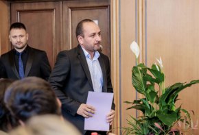 
Новата администрация на Столична община продължава старите практики за презастрояване на София. Това заяви общинският съветник от Местна коалиция "БСП за България" Войслав Тодоров