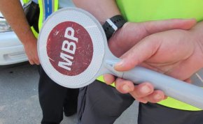 Смях: Най-тъжният човек в света- катаджия, гледащ Формула 1