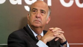 Прибират предсрочно US посланика