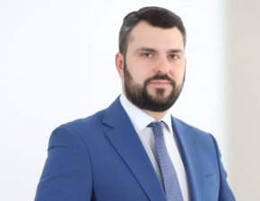 Екипажът на Вежен не е задържан, нямаме информация за разследването: Министърът на външните работи