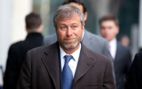 Руският магнат Абрамович може да дължи на Обединеното кралство 1 млрд. паунда