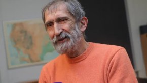 Ядреният физик Васил Гурев е пропаднал в пукнатина в ледник на Антарктида