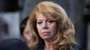  Цените на храните са с поне 30% по-високи от преди Нова година: Йотова