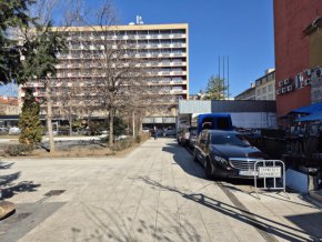   Служебен абонамент в градинка? Терзиев? Трайков?