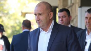  Европа трябва час по-скоро да излезе от утопията: Радев