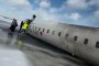 80 оцелели след катастрофа на самолет в Торонто, 3-ма в критично състояние