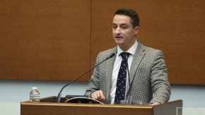 Демилитаризацията на Украйна, искана от Русия, е висша форма на цинизъм