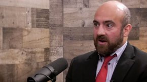 В поне 100 държави USAID финансира "съдебна реформа", за да настрои правосъдието в полза на САЩ: Майк Бенц