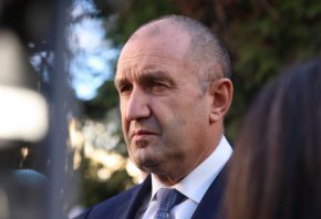 Европа трябва да подкрепи САЩ за Украйна: Радев