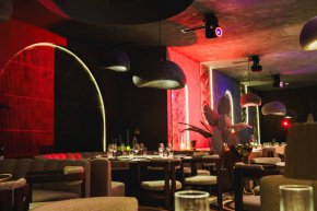  ДА! Новото меню в Za Zú Restaurant & Club: от Сен Жак до дубайски шоколад