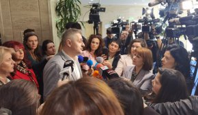 Кирил Добрев: Няма да допуснем вмешателство отвън и поддържаме своята кандидатура за председател на КЗК