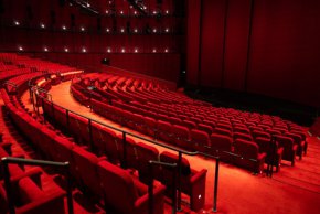  Бивш доставчик на Sony иска 11 милиона долара от руските кина