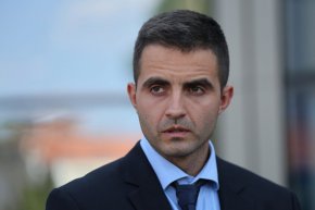  Пребитите метеоролози изминали 4 км през ноща в снега, за да се спасят