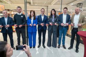    Навръх 19-ия си рожден ден Kaufland откри първия си хипермаркет в ритейл парк XOPark Sofia