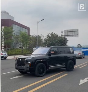  Самокаращи се и подскачащи коли от Китай (ВИДЕО)