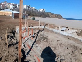  Незабавна проверка след сигнал за нарушения на плаж Бутамята: Министерството на туризма