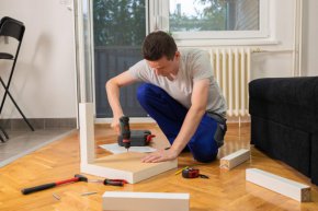 НАП наблюдава домашните майстори, напомня им да декларират доходите си 