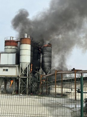   Два самолета от Патрули на Франция се сблъскаха по време на тренировки