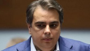 Вот на недоверие с мотиви, че правителството води грешна политика за Украйна, няма как да го подкрепим: Ас. Василев