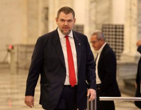 Р. Желязков да каже на хората какво става в Европа и как ще гарантира мира за страната ни: 