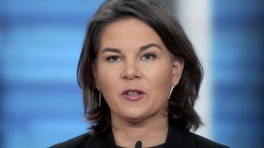 Сделка за украинските минерали трябва да отговаря на правилата на ЕС: Бербок