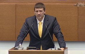 България има нужда от нова посока и управление: Величие