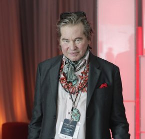 Вал Килмър е бил прикован към леглото в продължение на години