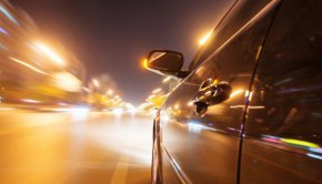 15-годишен „лети“ с 260 км/ч по Цариградско шосе