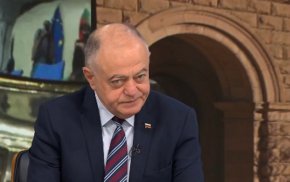 Ще има основание за вот на недоверие, макар че правителството е едва на 2 месеца:  Атанас Атанасов